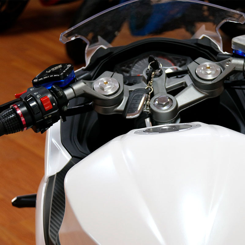 รถมอเตอร์ไซค์ความเร็วสูง Stlf  - 72V 5000W Electric Motorcycle บทวิจารณ์และราคา